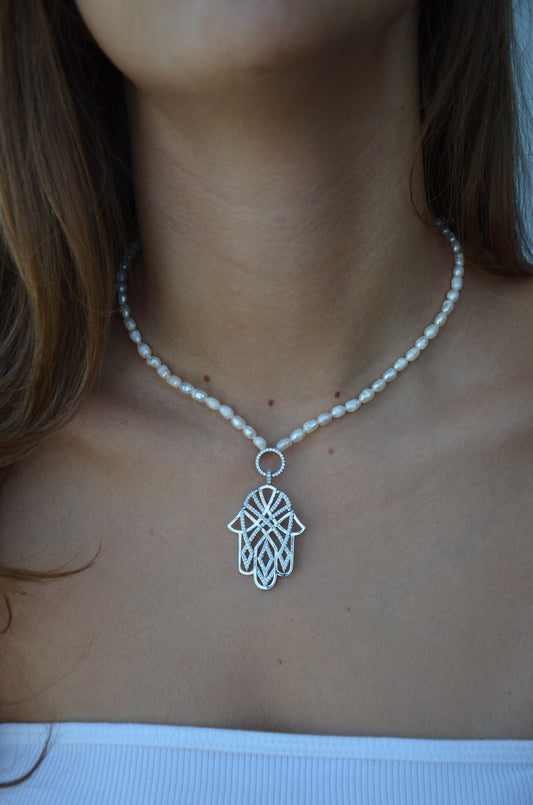 Amira Necklace